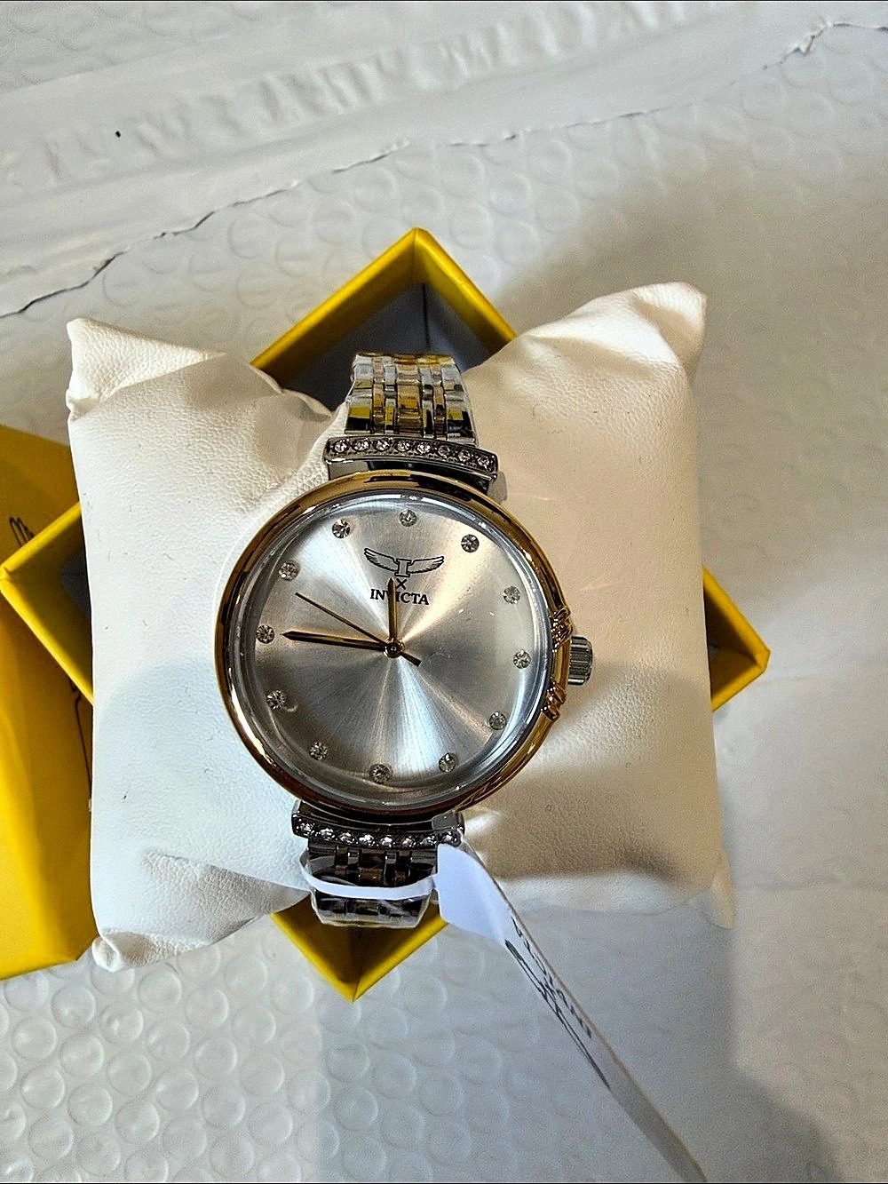 Angel I by Invicta Lady
Model 69954 Ladies Watch